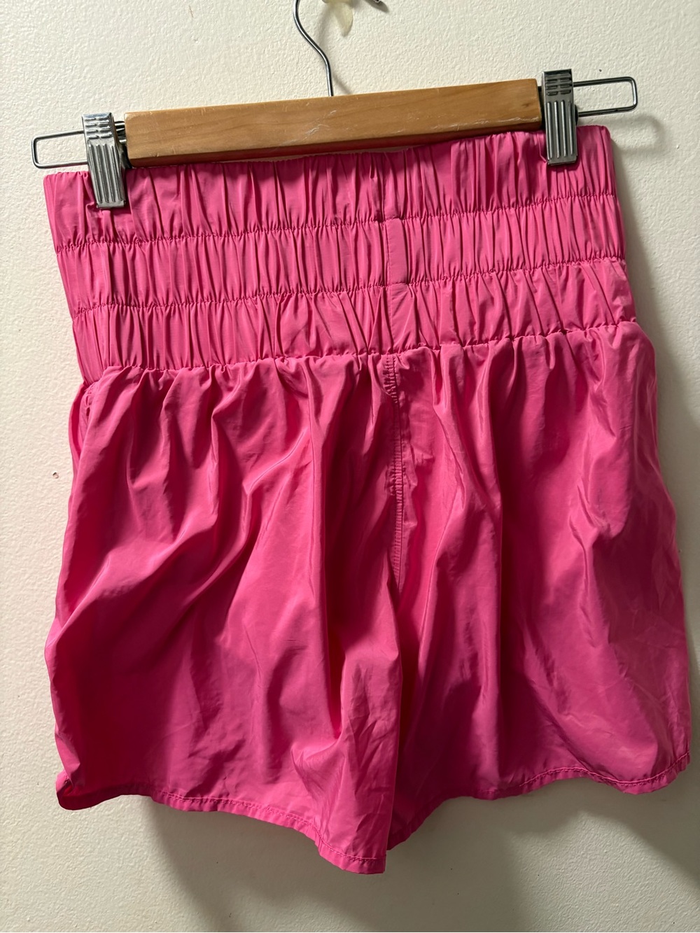 Mondetta Hot Pink Smocked Mini Skirt size s